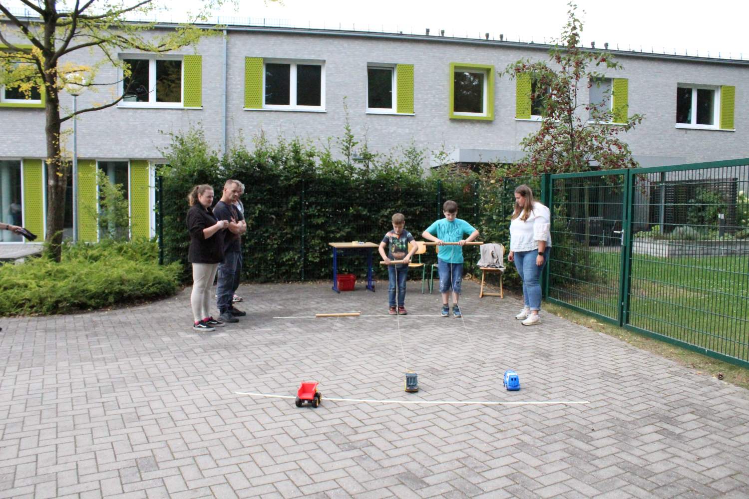 Spielstationen Vincenzfest__ Das Foto zeigt Spielstationen beim Vincenzfest 2025.
