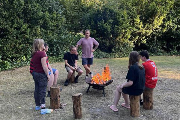 Was in den Ferien alles möglich ist, zeigt beispielhaft das Ferienprogramm der Wohngruppe Haus 3. Die Kinder und Jugendlichen erlebten dort abwechslungsreiche Wochen mit zahlreichen gemeinsamen Aktivitäten.